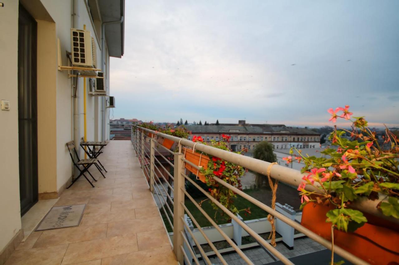 Blue Sky Apartment Temešvár Exteriér fotografie